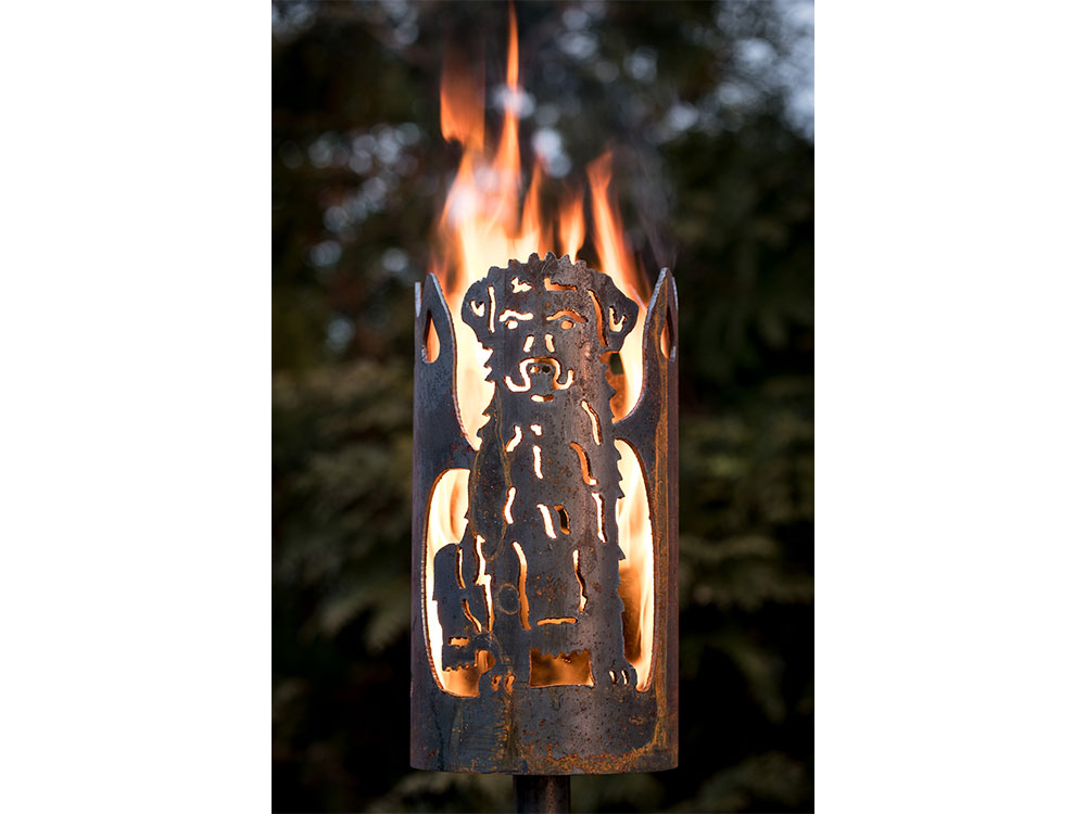 Gartenfackel groß Hund - inkl. Schmuck-Fackelstiel 145 cm Feindrall angespitzt und 1 x Brennmaterial